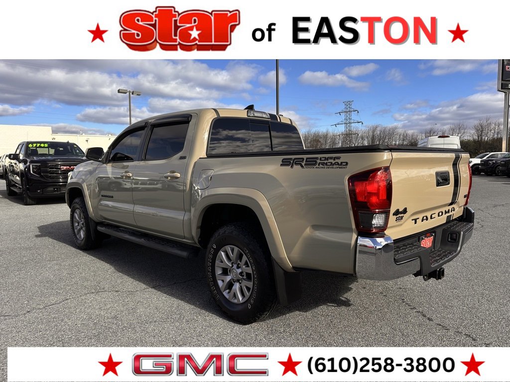Used 2018 Toyota Tacoma SR5 w/ Exterior Package image 6
