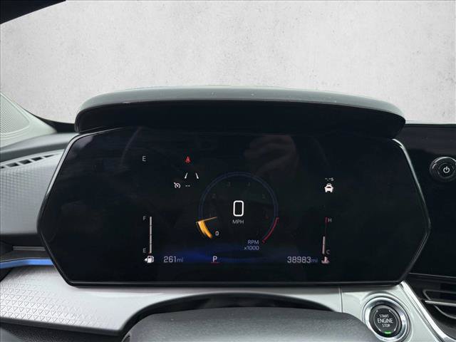 Used 2025 Chevrolet Trax LT w/ LT Convenience Package FWD image 15