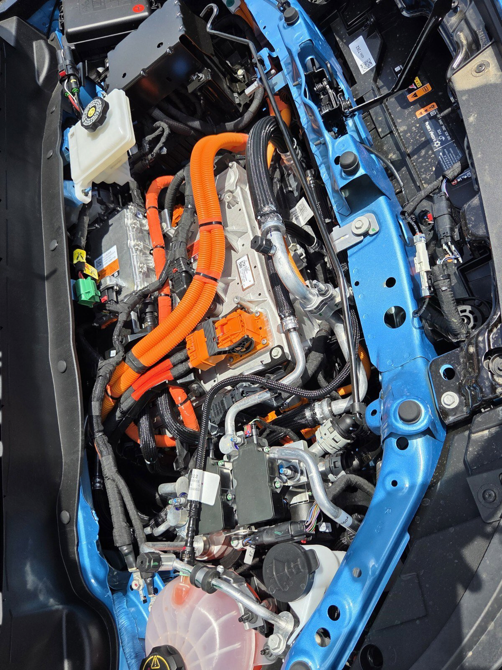 New 2027 Chevrolet Bolt RS w/ Technology Package FWD image 18