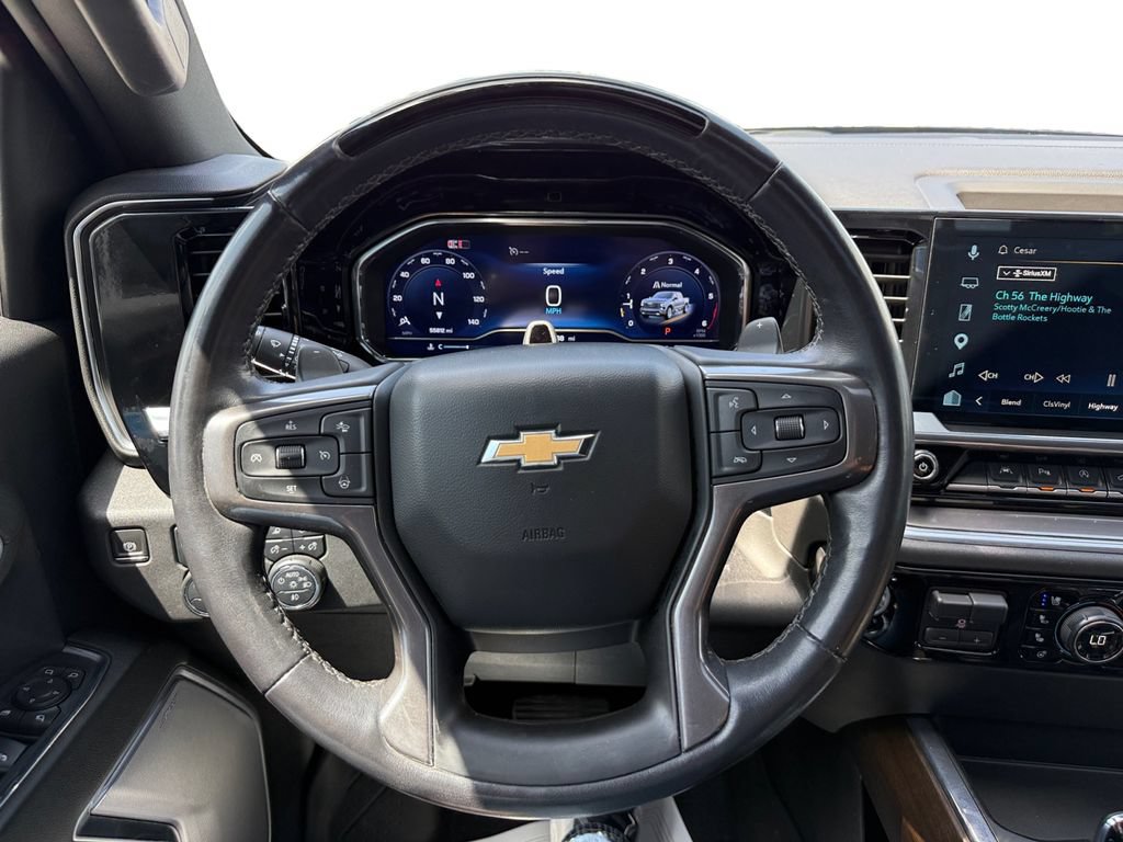 Used 2024 Chevrolet Silverado 1500 High Country RWD image 13