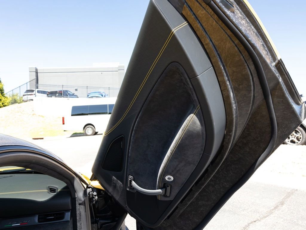 Used 2022 Maserati MC20 Coupe RWD image 49