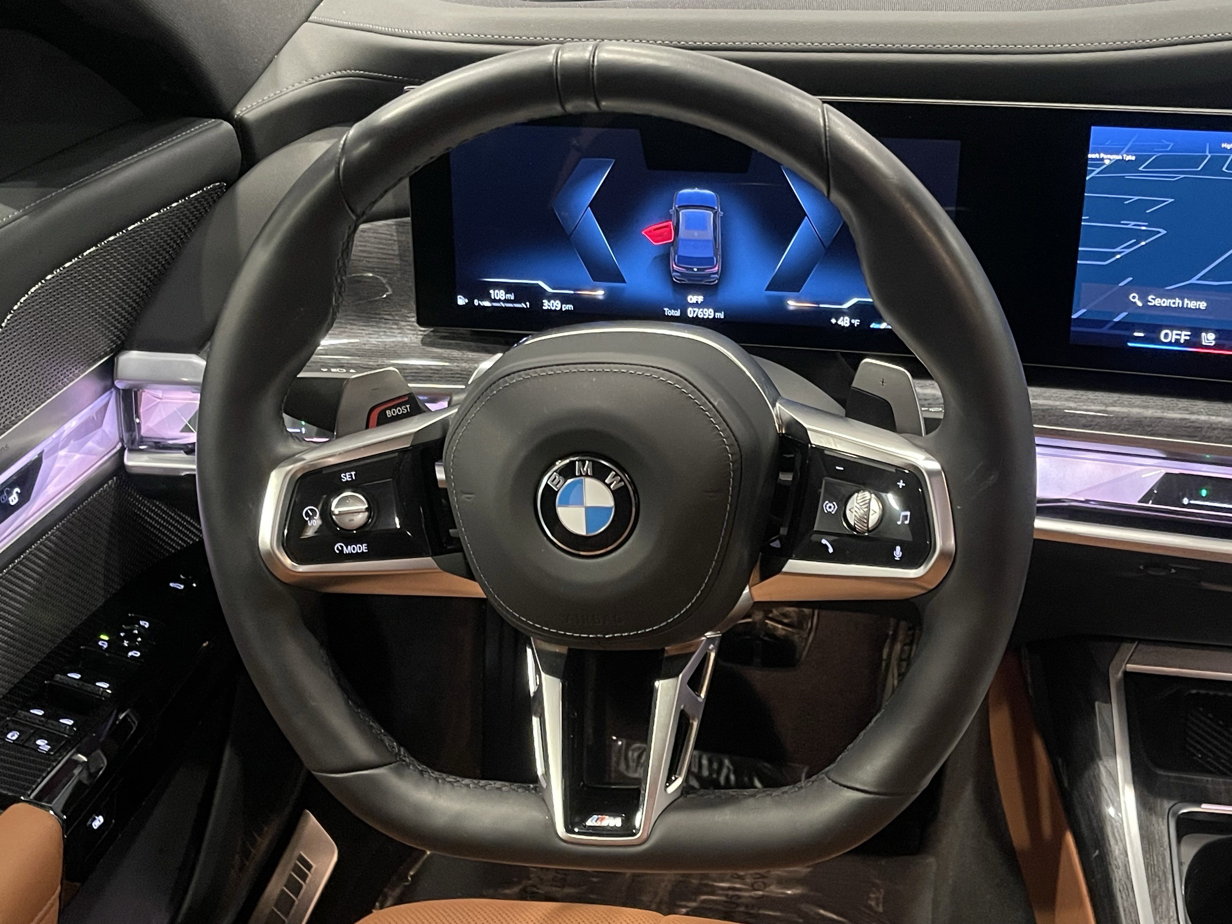 Used 2025 BMW 740i xDrive image 20