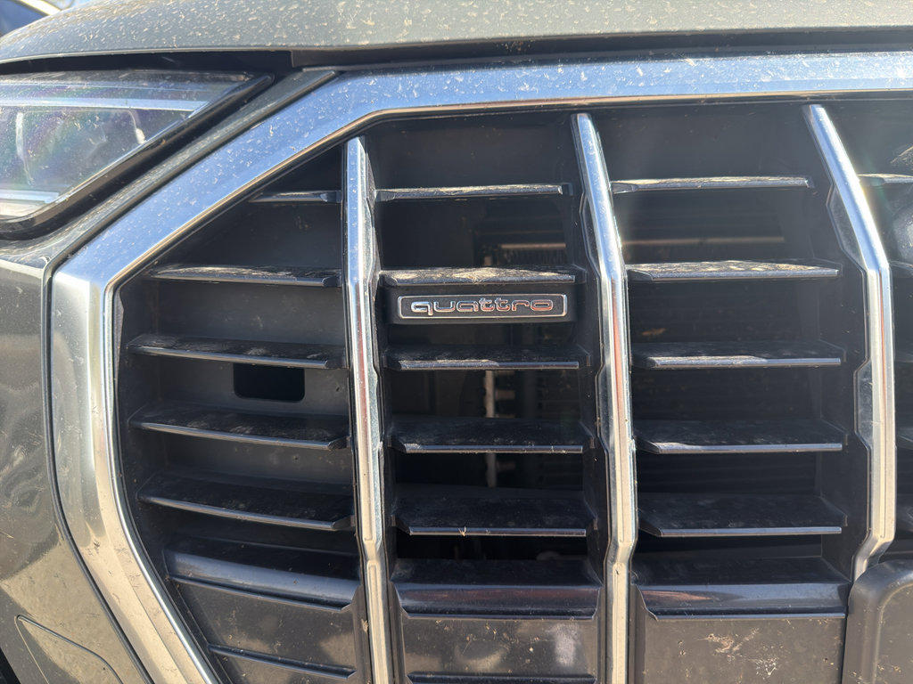 Used 2020 Audi Q3 2.0T Premium Plus w/ Premium Plus Package image 4