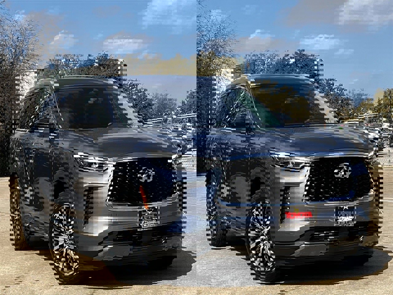 Used 2023 INFINITI QX60 Sensory w/ Vision Package image 2