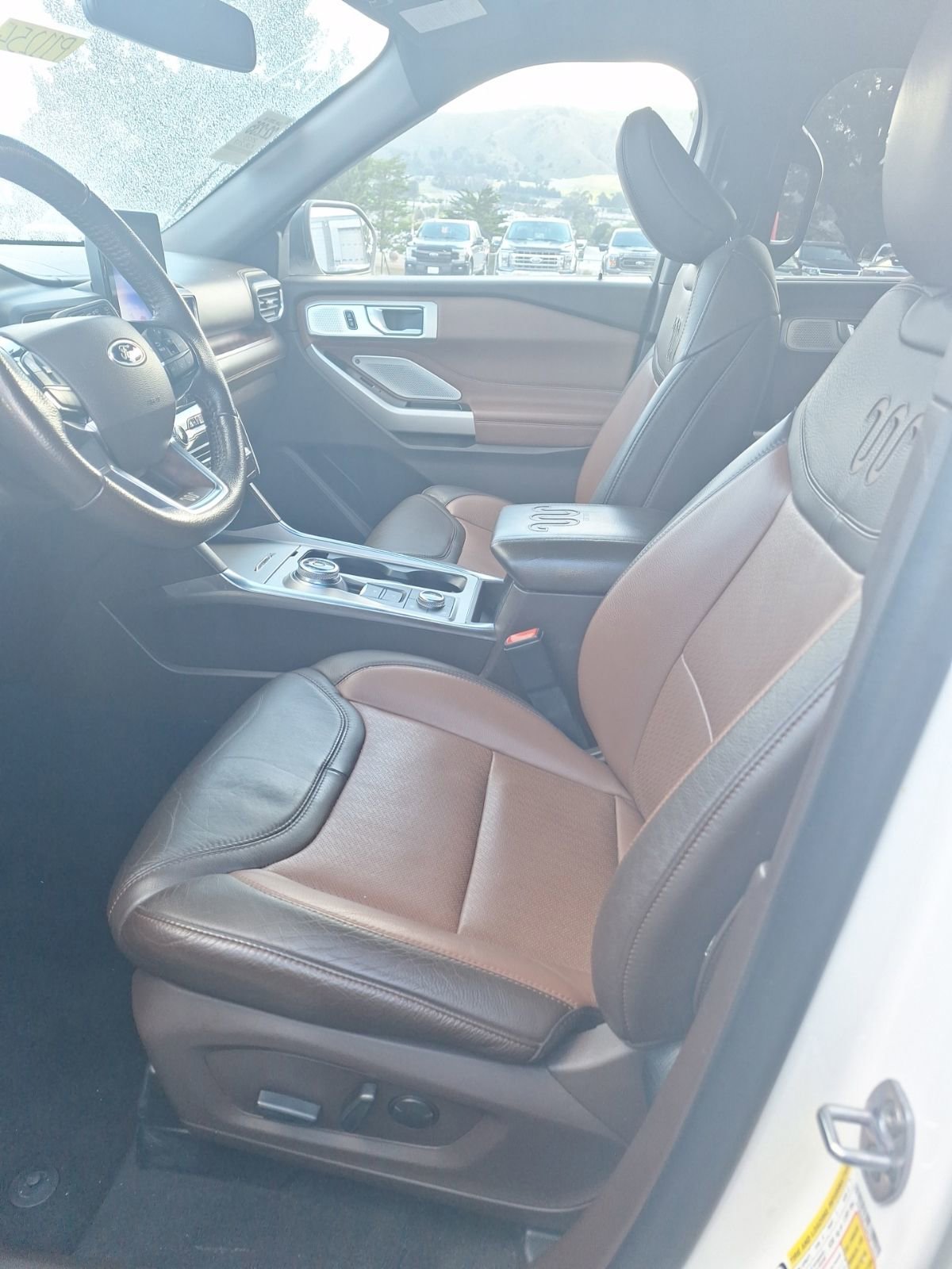 Used 2023 Ford Explorer King Ranch AWD/4WD image 11
