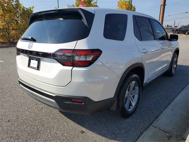 Used 2025 Honda Pilot EX-L image 4