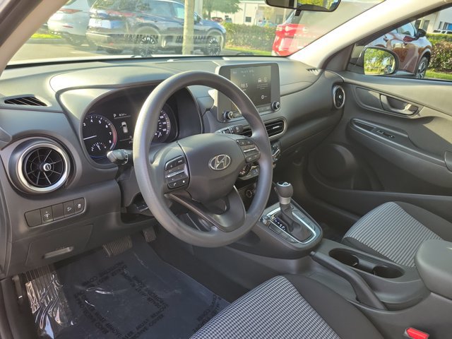 Used 2023 Hyundai Kona SE AWD/4WD image 17