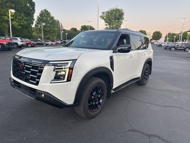 Used 2025 Nissan Armada PRO-4X image 5