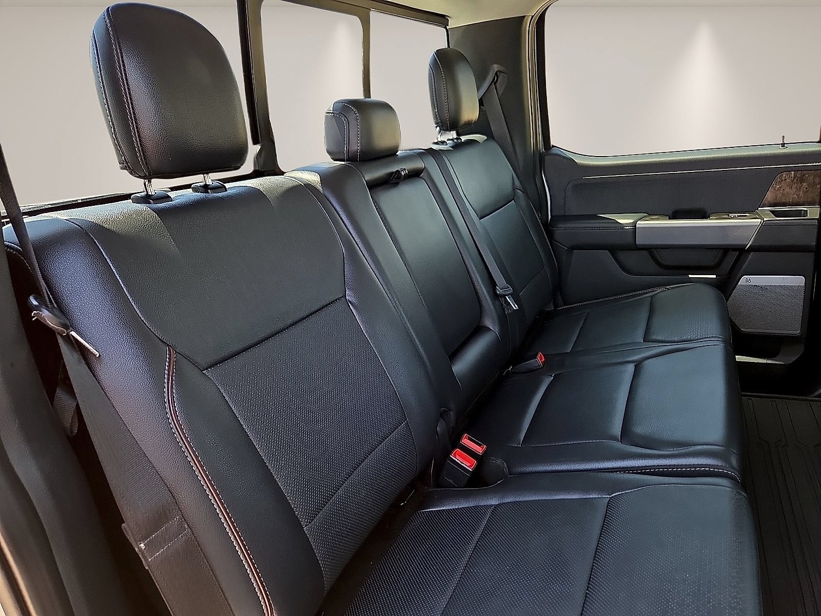 Used 2021 Ford F150 Lariat AWD/4WD image 10