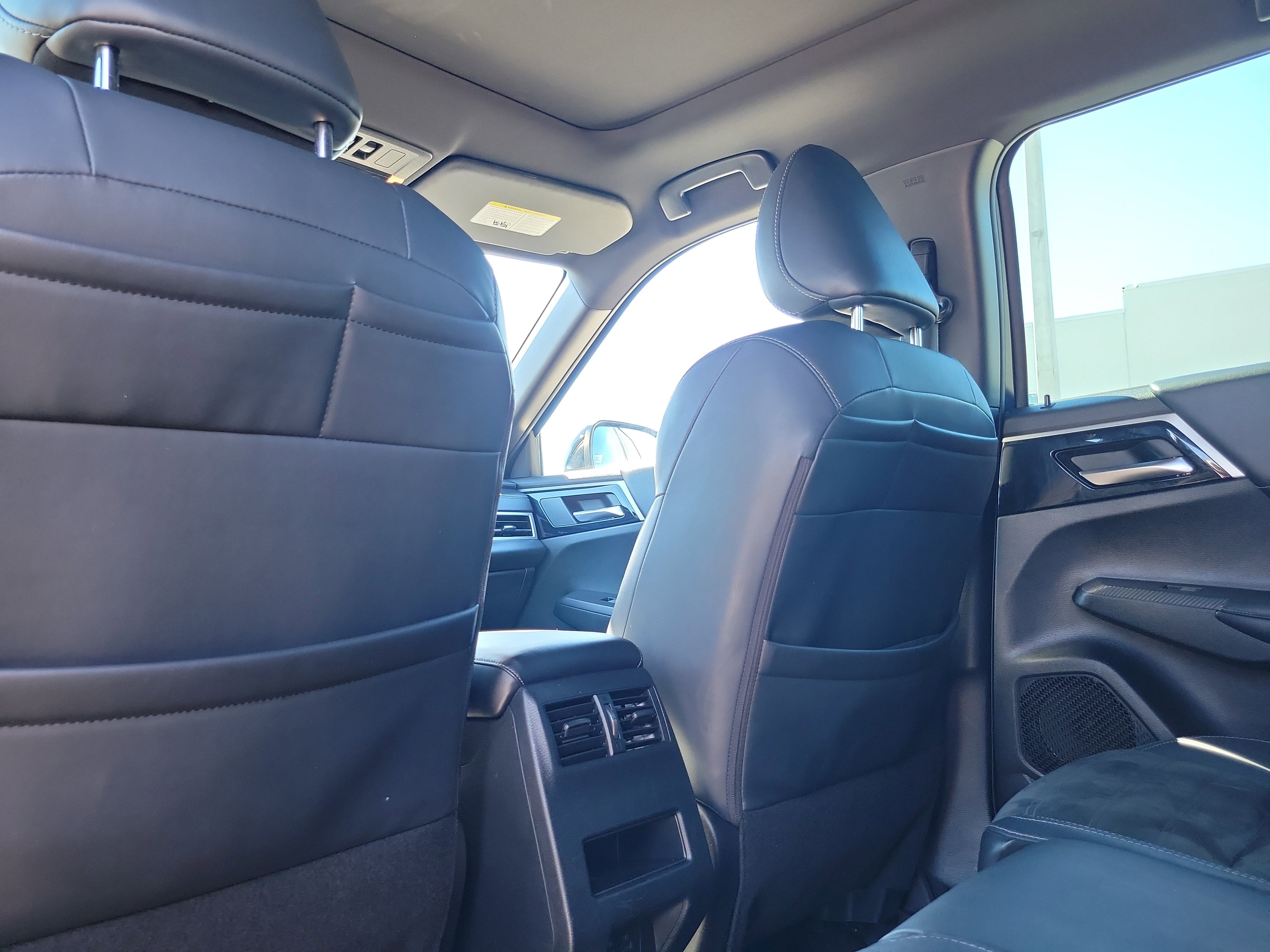 Used 2022 Mitsubishi Outlander SE image 14