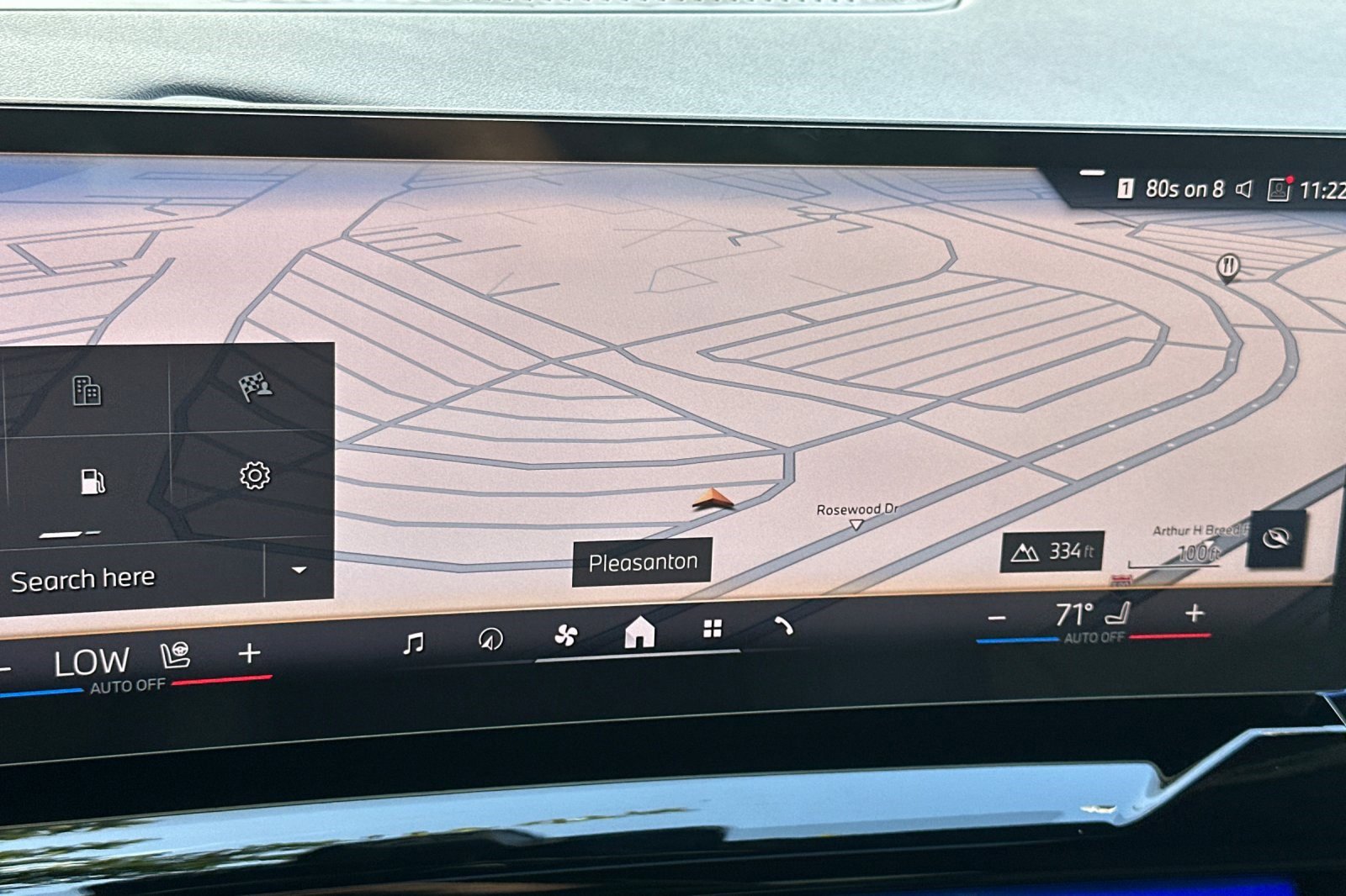 Used 2026 BMW 540i xDrive w/ M Sport Package AWD/4WD image 24