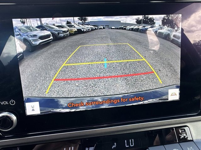 Certified 2025 Toyota Camry SE image 30