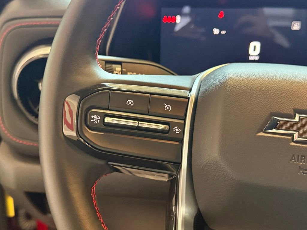 Used 2024 Chevrolet Colorado Z71 w/ Z71 Convenience Package 2 image 23