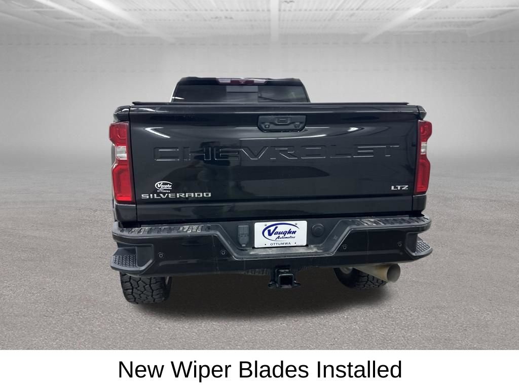 Used 2022 Chevrolet Silverado 2500 LTZ w/ Carhartt Edition AWD/4WD image 11