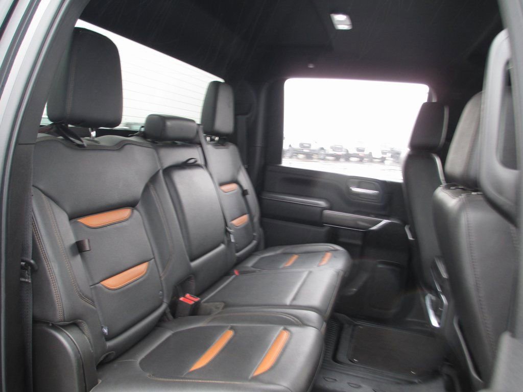 Used 2022 GMC Sierra 2500 AT4 w/ Gooseneck/5TH Wheel Package image 20