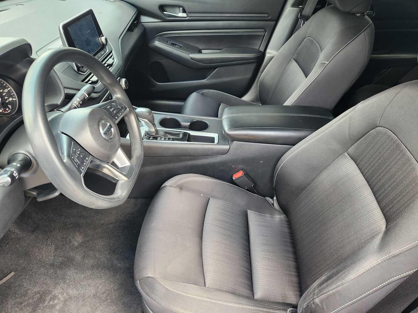 Used 2019 Nissan Altima 2.5 S FWD image 12