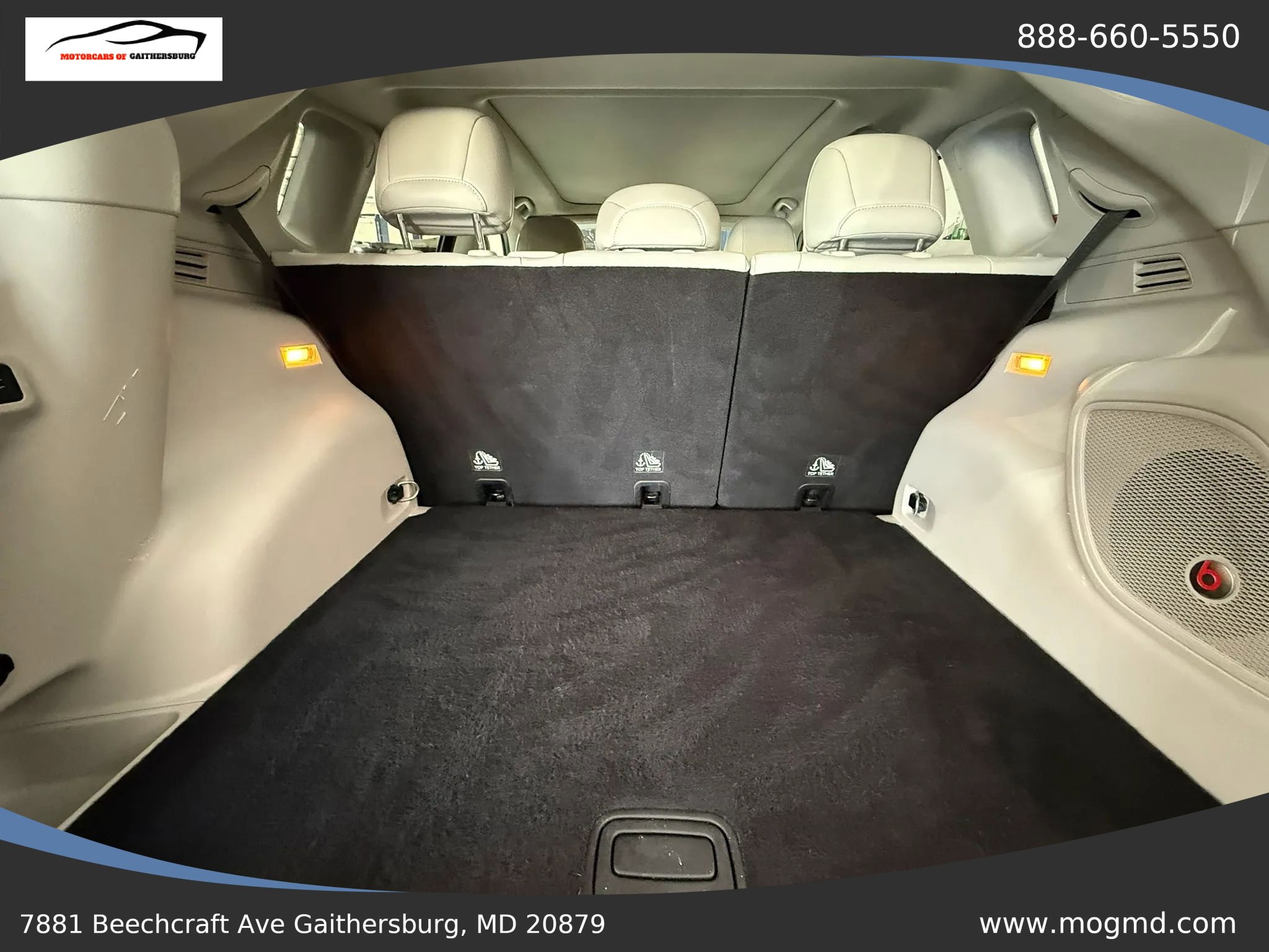 Used 2018 Jeep Compass Latitude w/ Popular Equipment Group AWD/4WD image 10