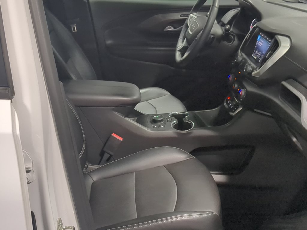 Used 2023 GMC Terrain SLT w/ Tech Package AWD/4WD image 27