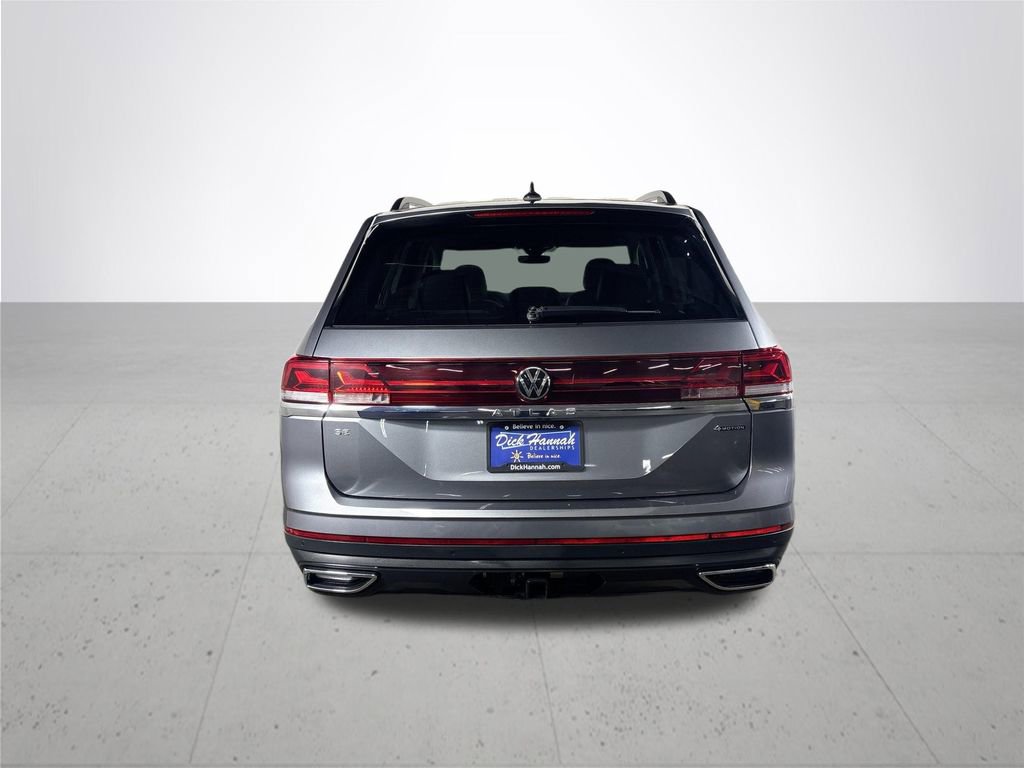 Certified 2024 Volkswagen Atlas SE image 7