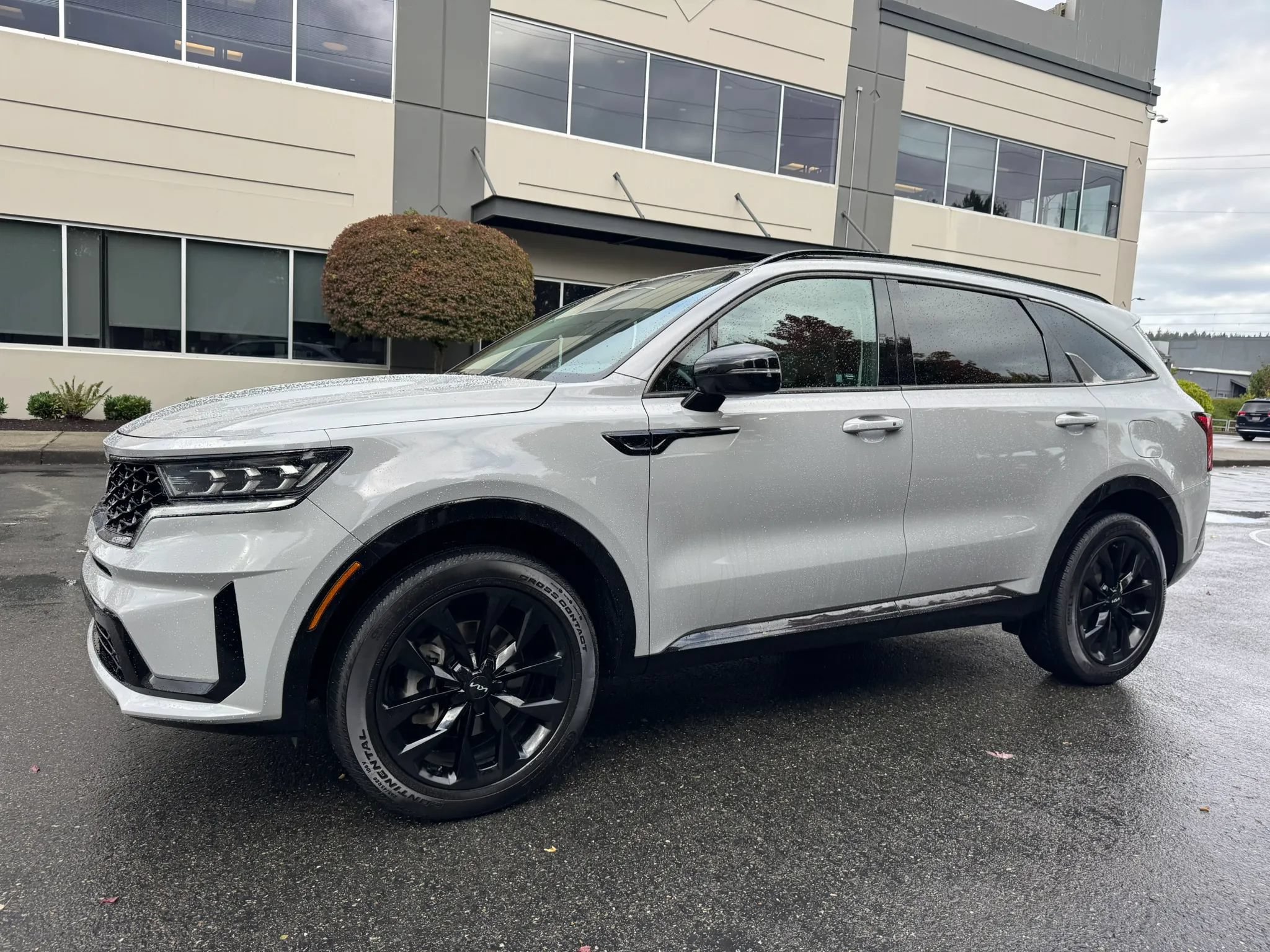 Used 2023 Kia Sorento SX AWD/4WD image 5