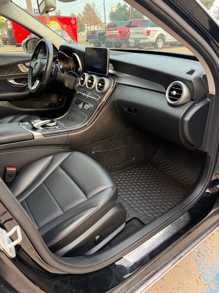 Used 2016 Mercedes-Benz C 300 Sedan image 18