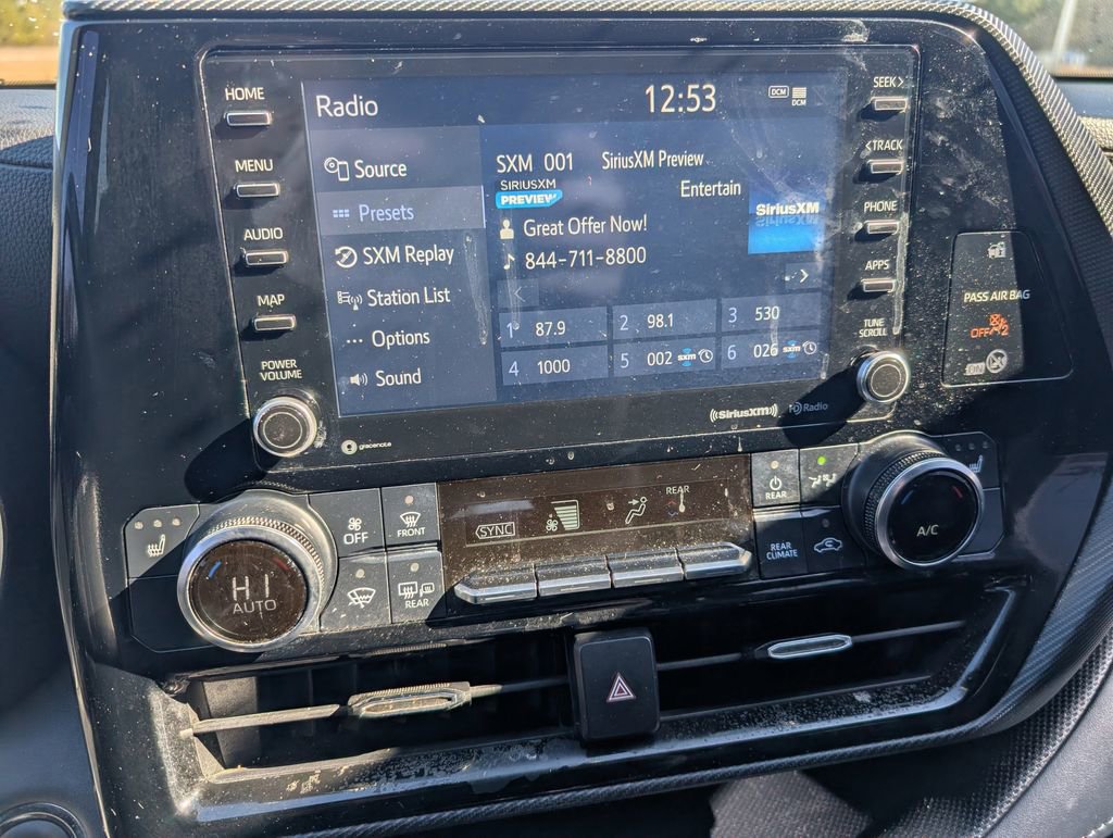 Used 2022 Toyota Highlander XSE image 13