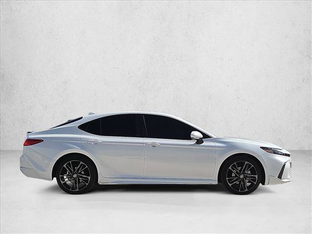 Used 2025 Toyota Camry XSE AWD/4WD image 4