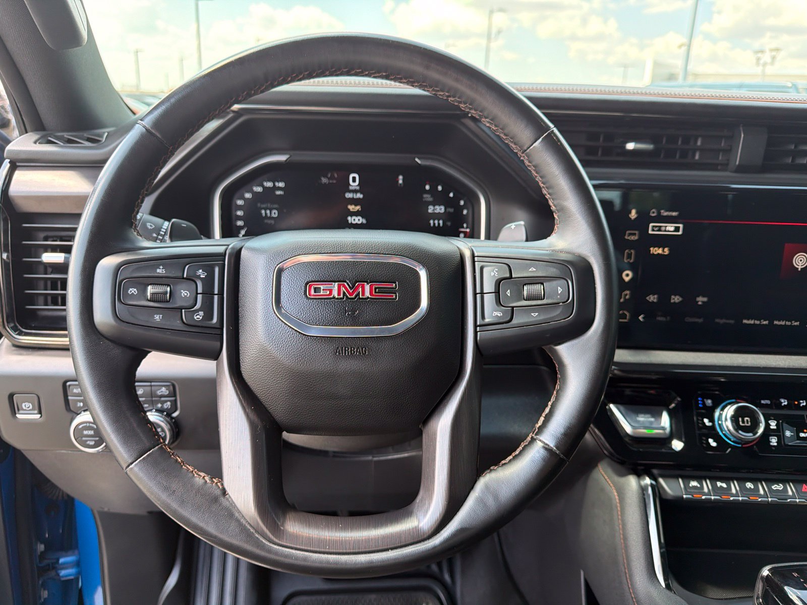 Used 2023 GMC Sierra 1500 AT4 w/ AT4 Premium Package AWD/4WD image 21