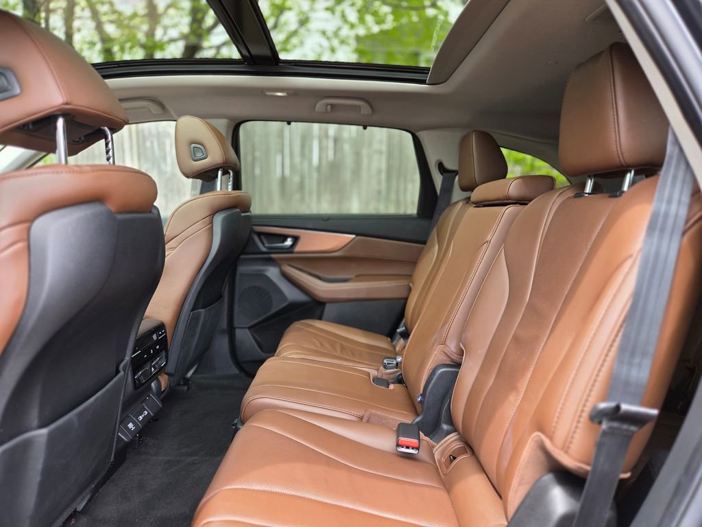 Used 2024 Acura MDX SH-AWD w/ Technology Package image 21