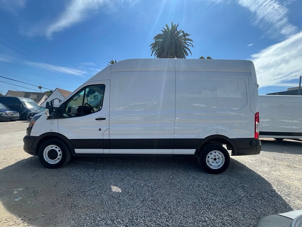 Used 2022 Ford E-Transit 148 High Roof w/ Load Area Protection Package RWD image 12