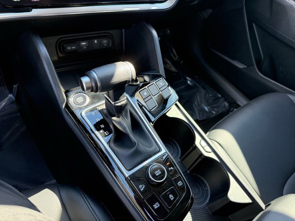 Used 2024 Kia Sportage EX FWD image 29