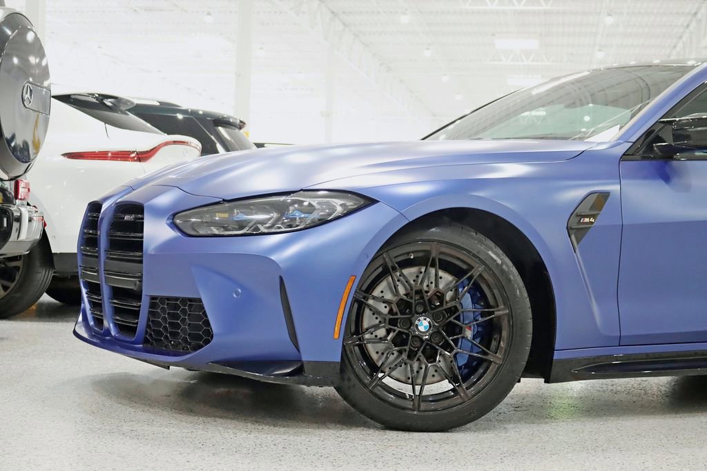 Used 2021 BMW M4 Coupe w/ Executive Package RWD image 2