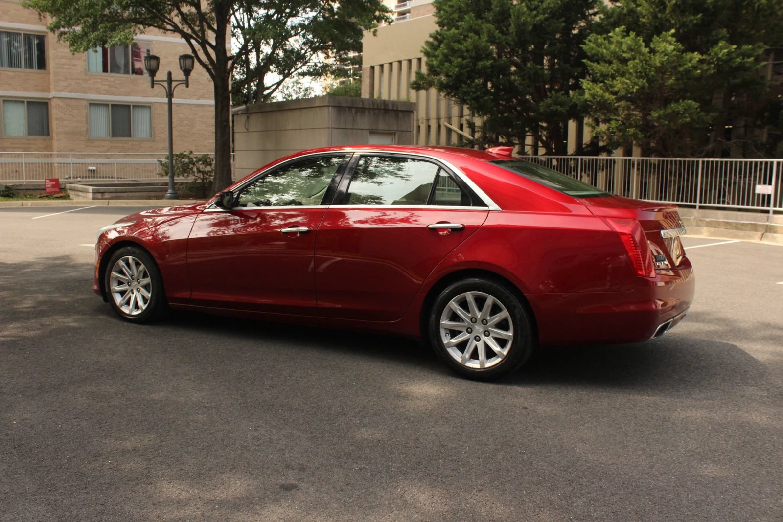 Used 2015 Cadillac CTS Luxury RWD image 9