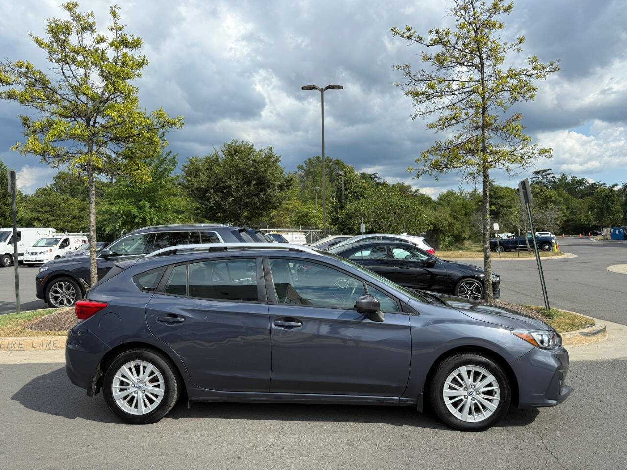 Used 2017 Subaru Impreza 2.0i Premium image 5