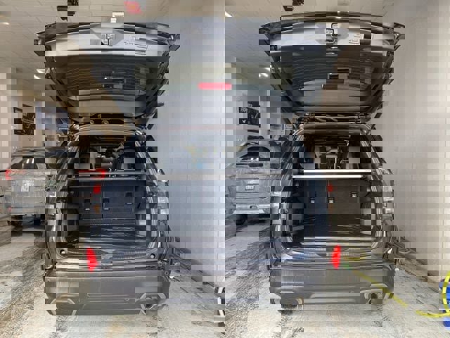 Certified 2025 Subaru Forester Limited image 7