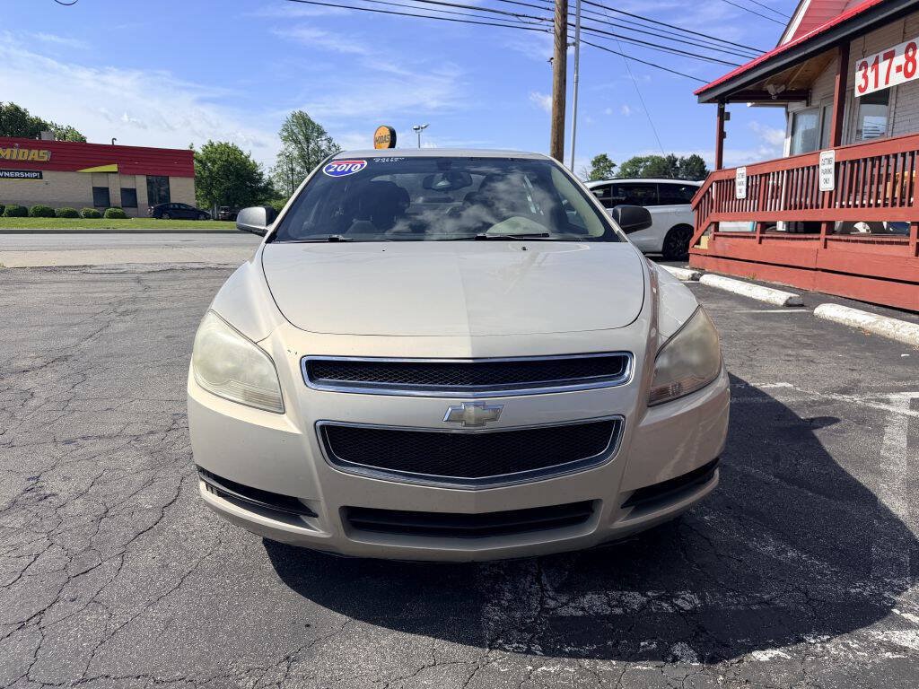 Used 2010 Chevrolet Malibu LS FWD image 2