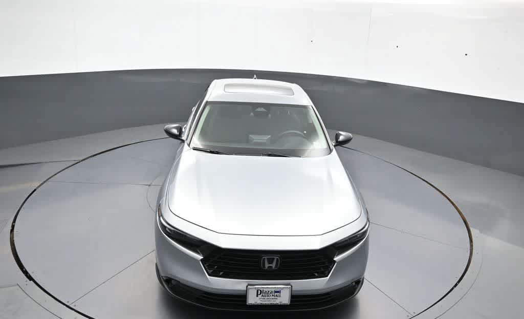 Certified 2025 Honda Accord SE image 44