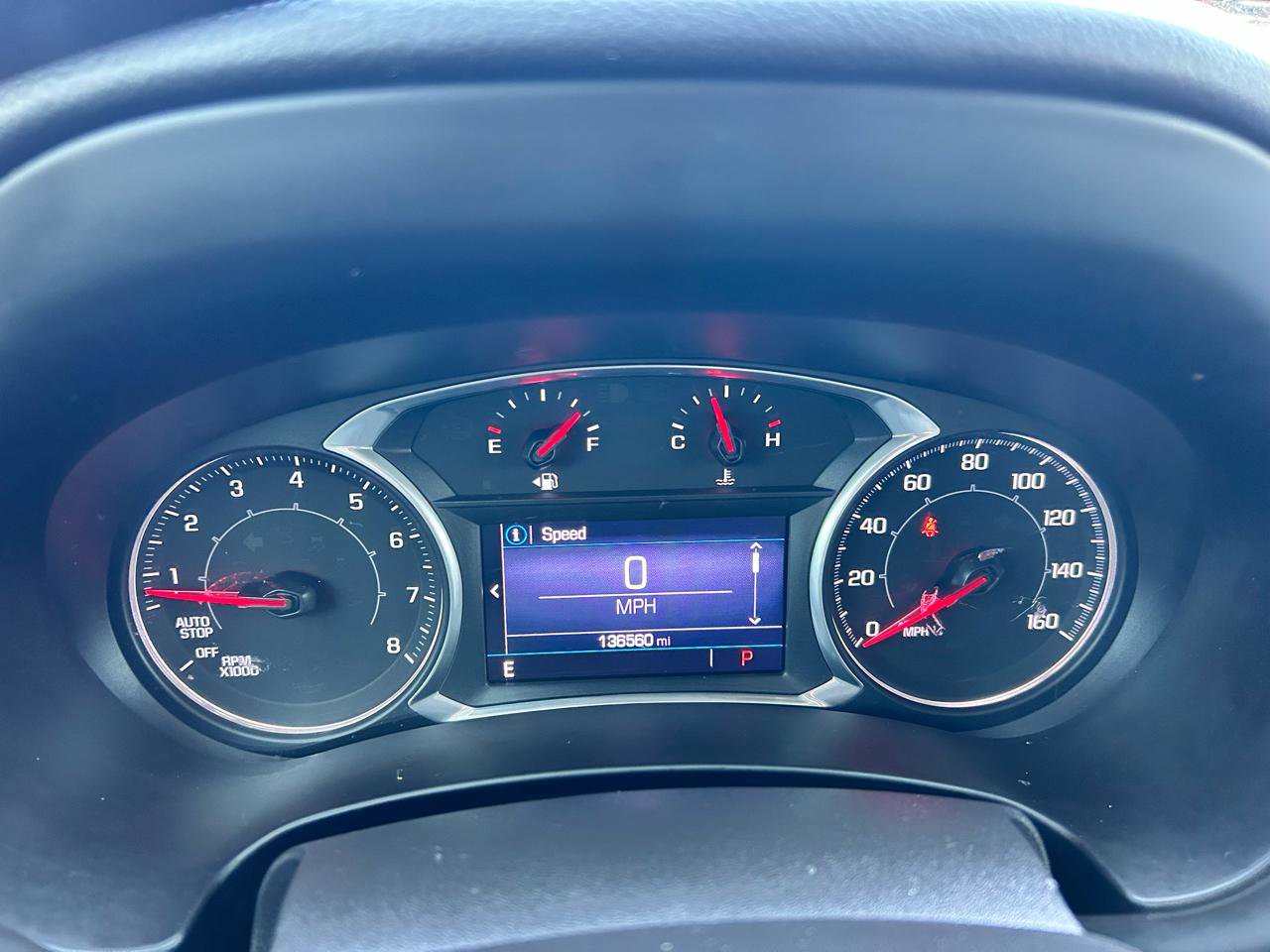 Used 2022 GMC Terrain SLE FWD image 5