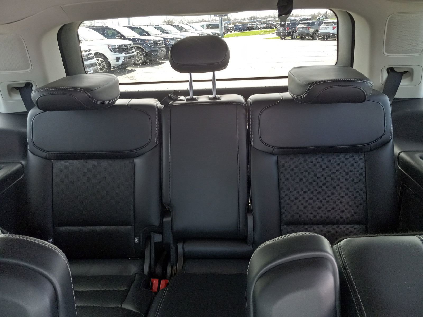 Used 2025 Ford Expedition Platinum AWD/4WD image 16