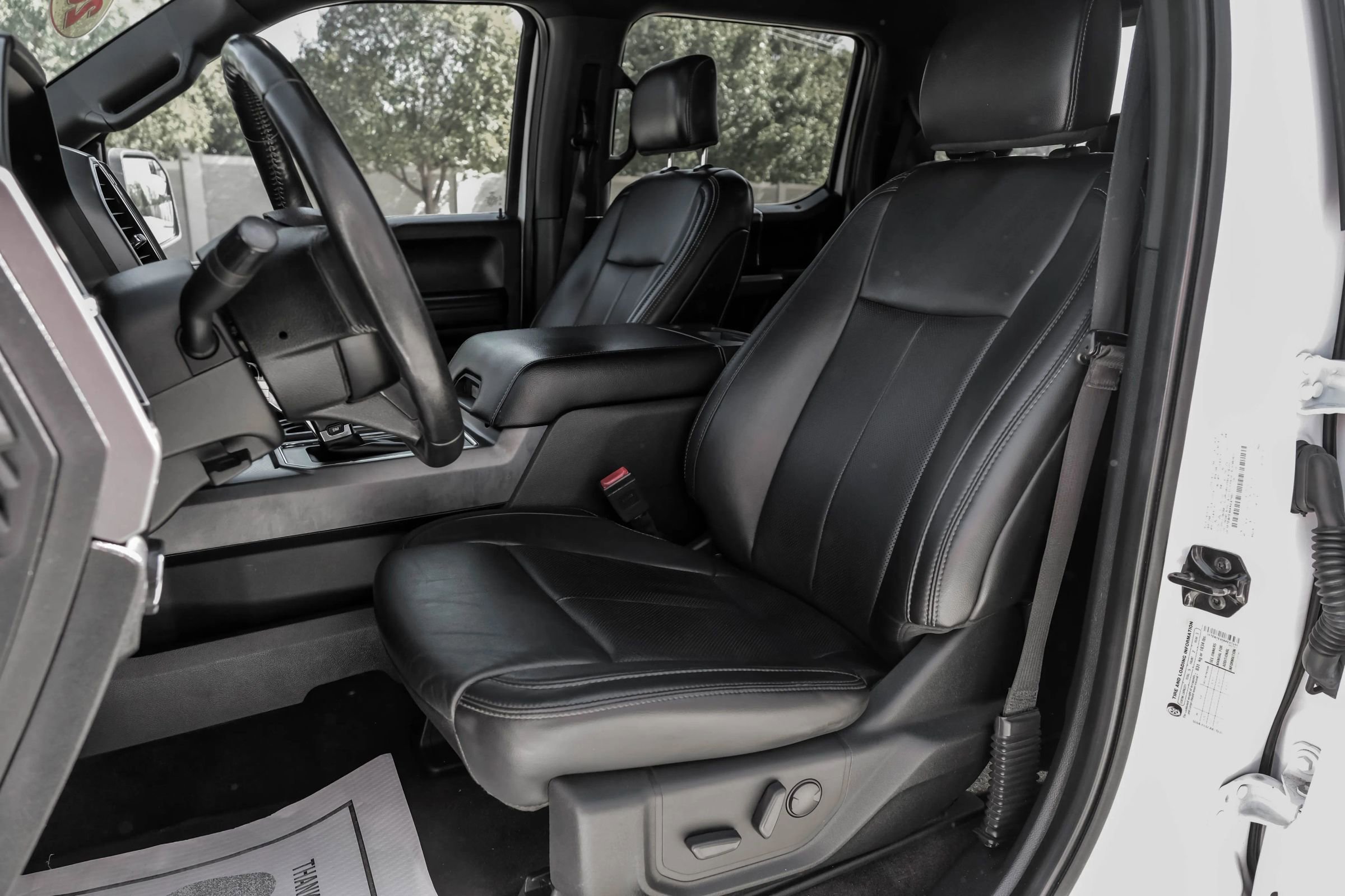 Used 2022 Ford F150 XLT w/ XTR Package image 37