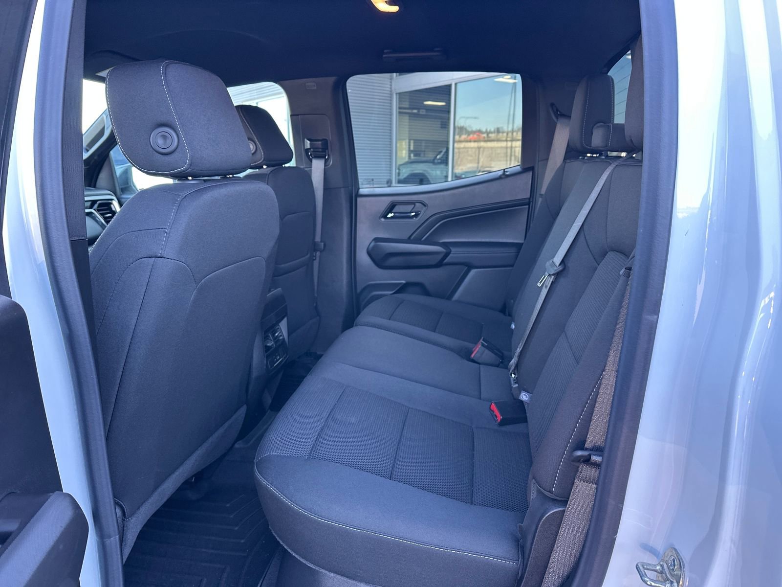 Used 2025 GMC Canyon Elevation w/ Convenience Package image 12