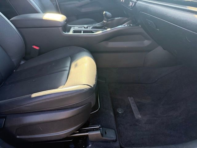 Used 2025 Kia Sorento S image 15