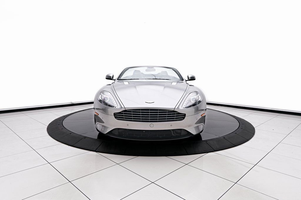 Used 2016 Aston Martin DB9 GT RWD image 21