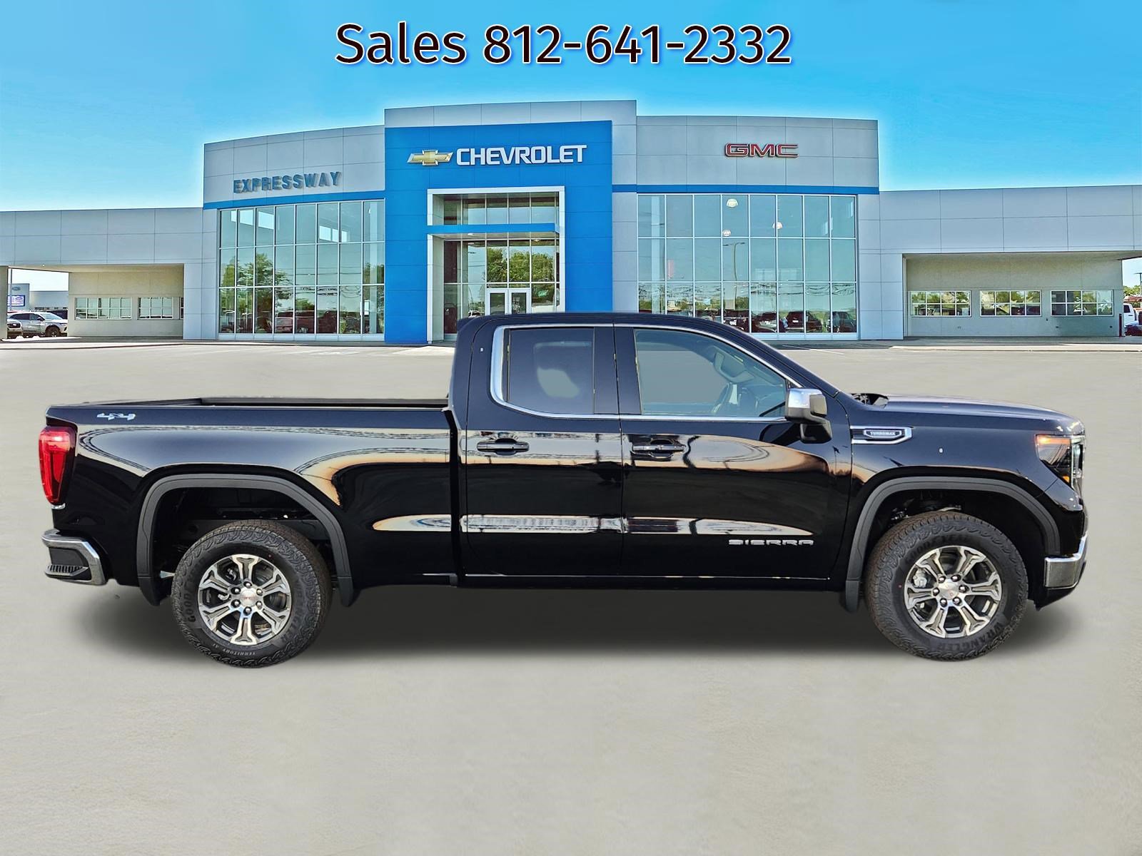 New 2026 GMC Sierra 1500 SLE image 5