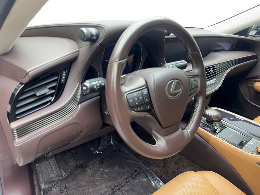 Used 2020 Lexus LS 500 w/ Accessory Package (Z2) image 50