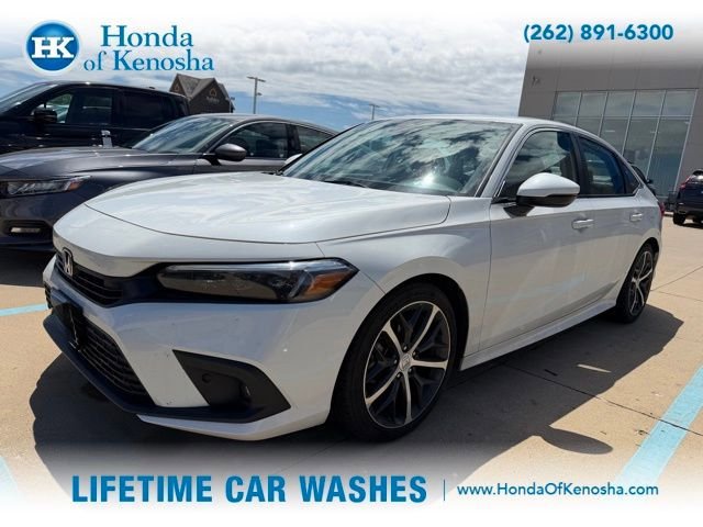 Used 2024 Honda Civic Touring image 1