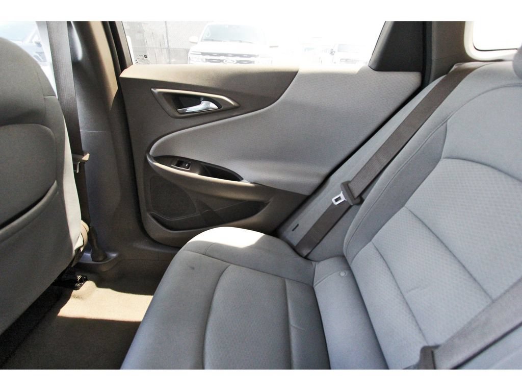 Used 2022 Chevrolet Malibu LS FWD image 12