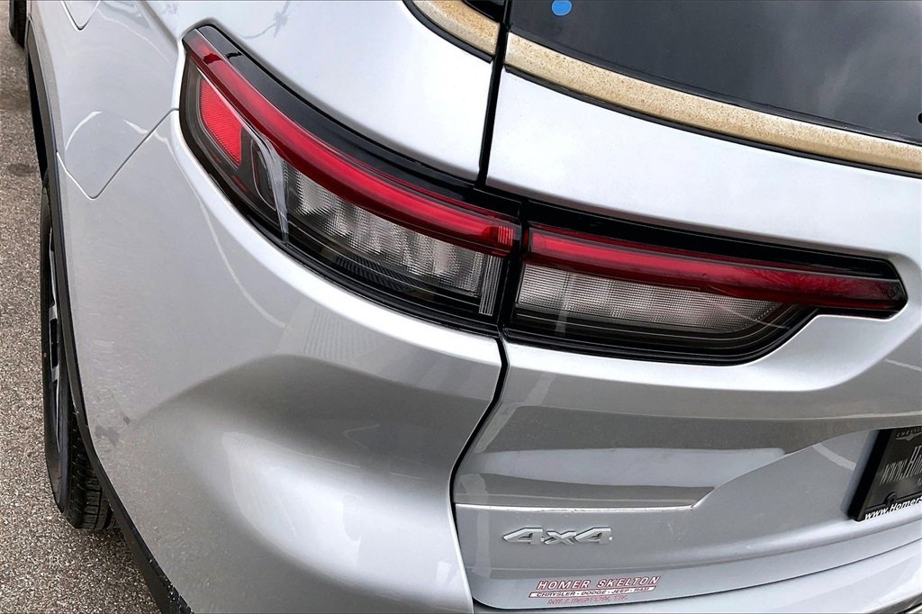 Used 2024 Jeep Grand Cherokee L Limited image 30