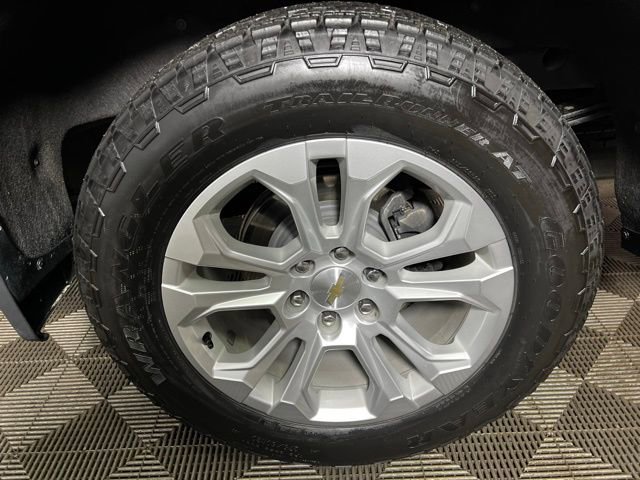 Used 2023 Chevrolet Silverado 1500 LTZ w/ LTZ Convenience Package II image 36