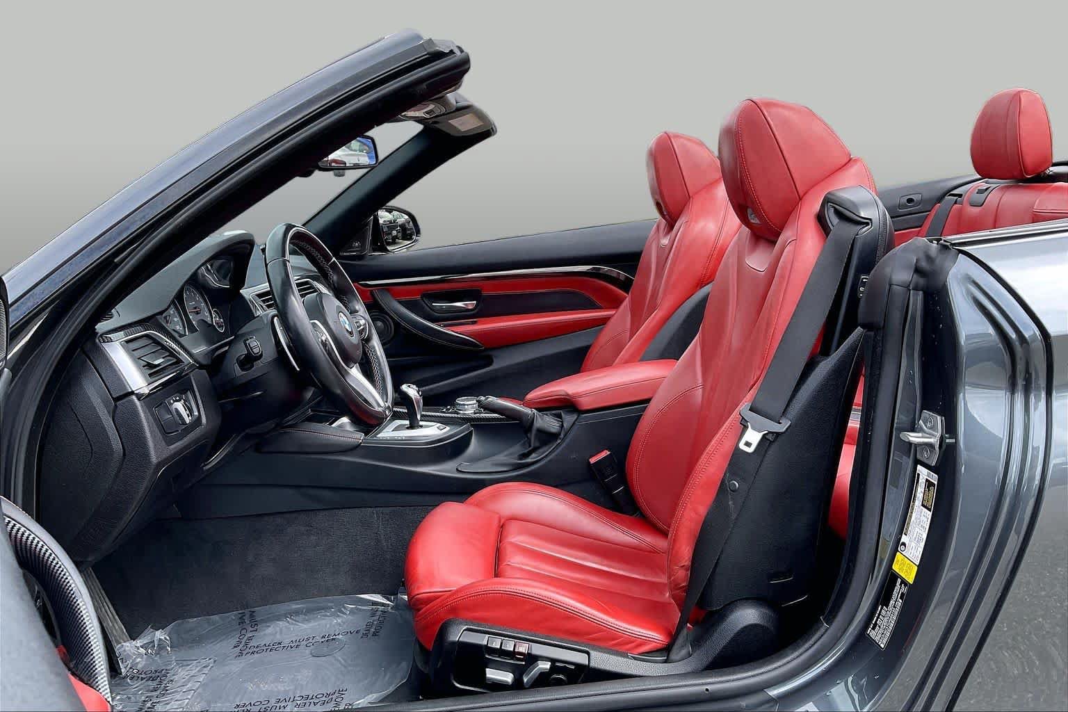 Used 2016 BMW M4 Convertible RWD image 7